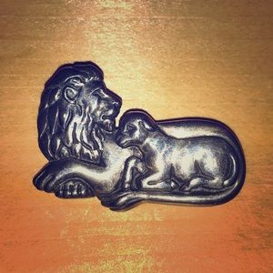 James Avery Lion and Lamb Brooch Sterling Silver